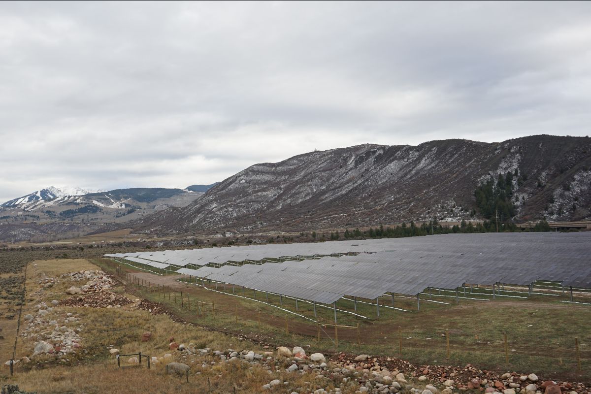 pitkin county solar project - solar panels holy cross energy 